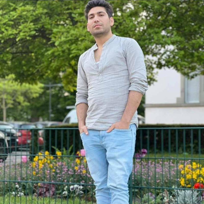 Samander 26 ans Mulhouse