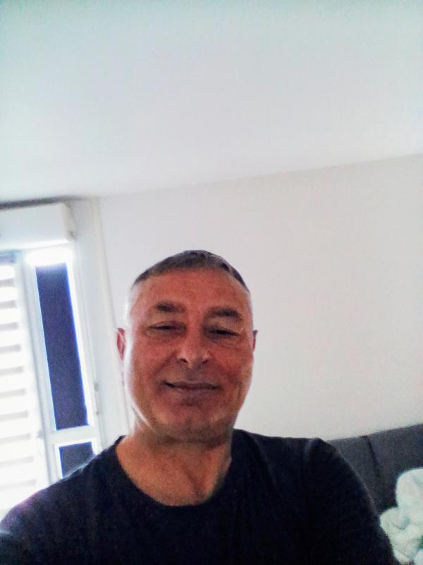 Tilly  52 ans Saint Brieuc
