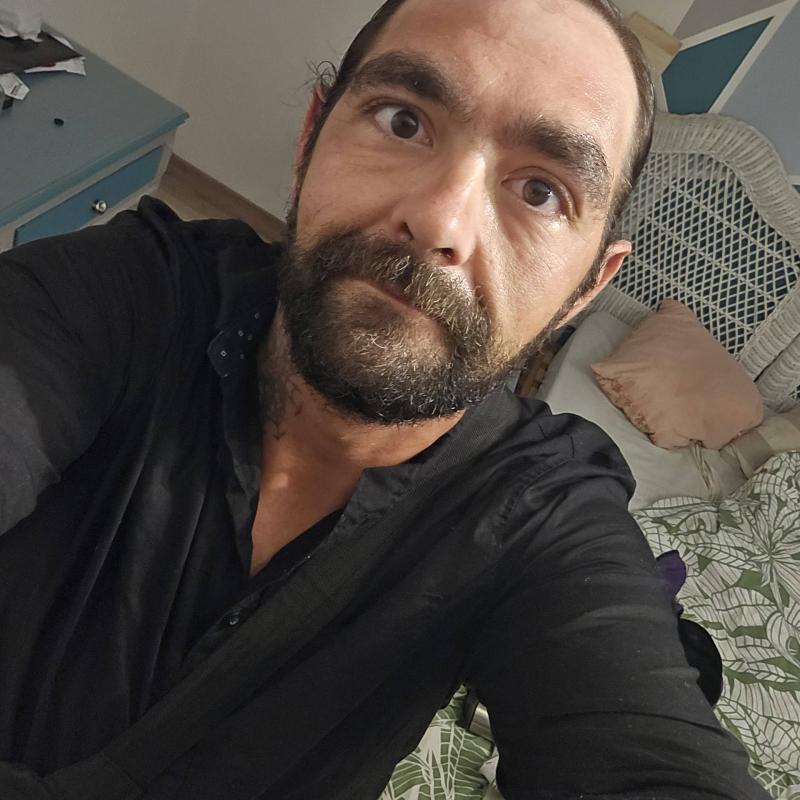 xavier 34 ans Castelnau d'Estrétefonds