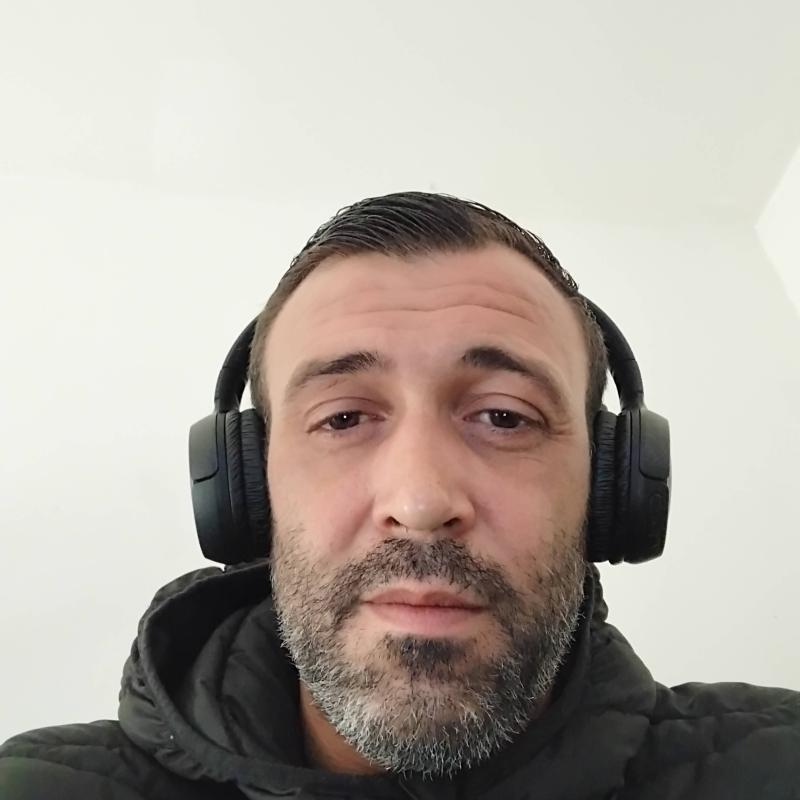 Steven 36 ans Laon