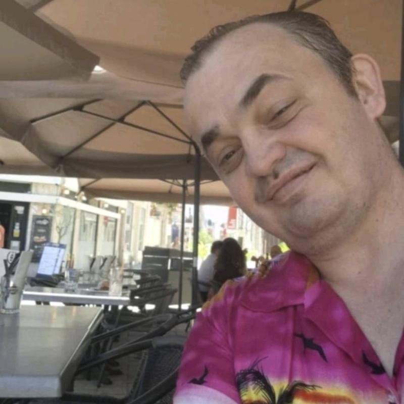 Ludovic 39 ans Épernay
