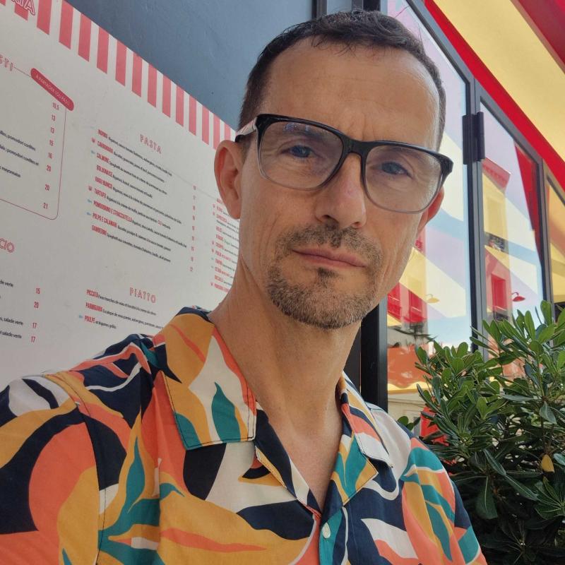 karim 52 ans Le Kremlin Bicêtre