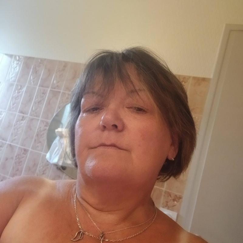vicky 61 ans Périers