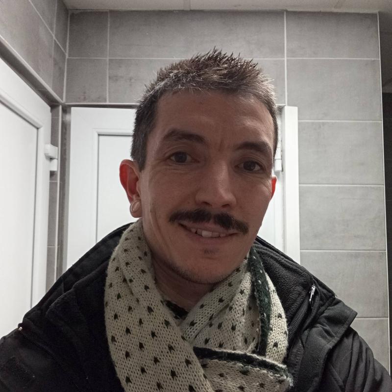 miloya 38 ans Entraigues sur la Sorgue