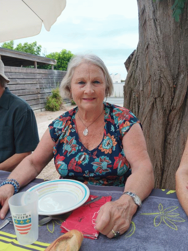 Joséphine 71 ans Béziers