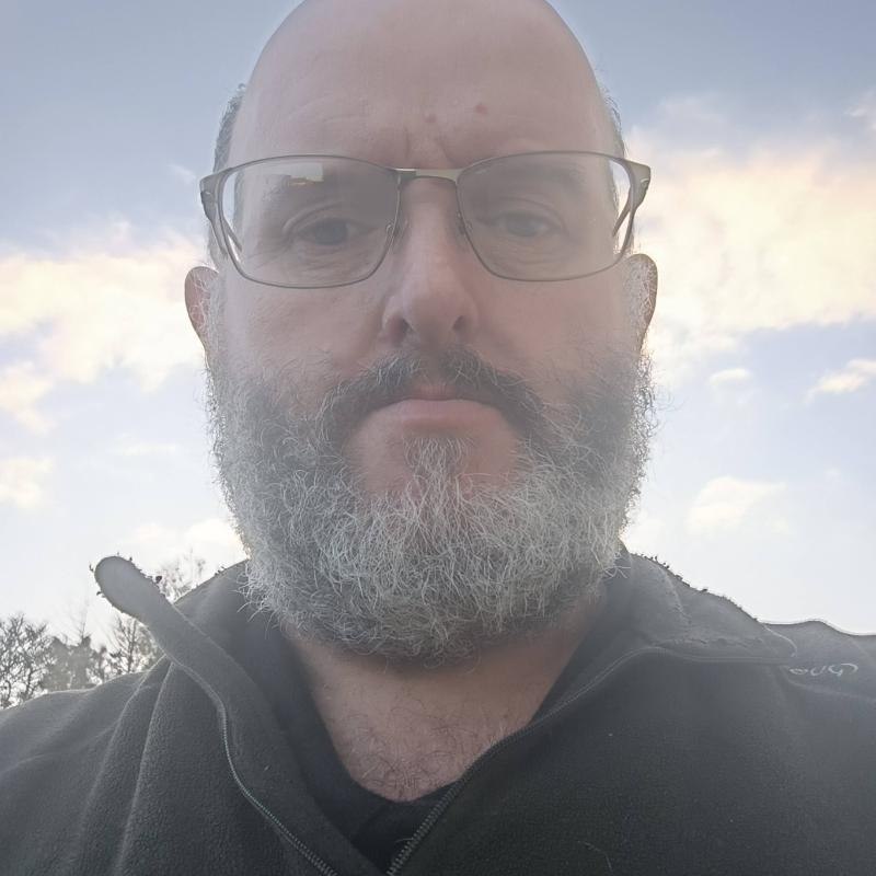 jean Yves 48 ans Breteuil