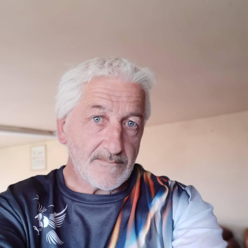 pierrick 54 ans La Gacilly