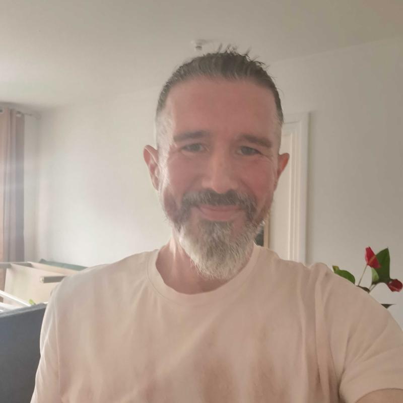 Dje 46 ans Vire