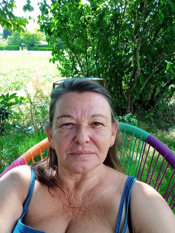 Paty 59 ans Laparade