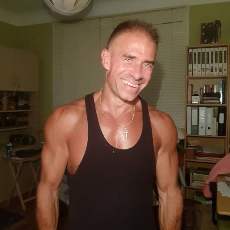 Marc 57 ans paris 15eme arrondissement