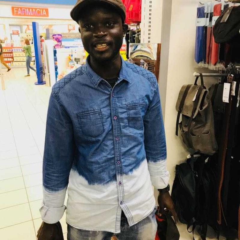 Akim 42 ans Eysines