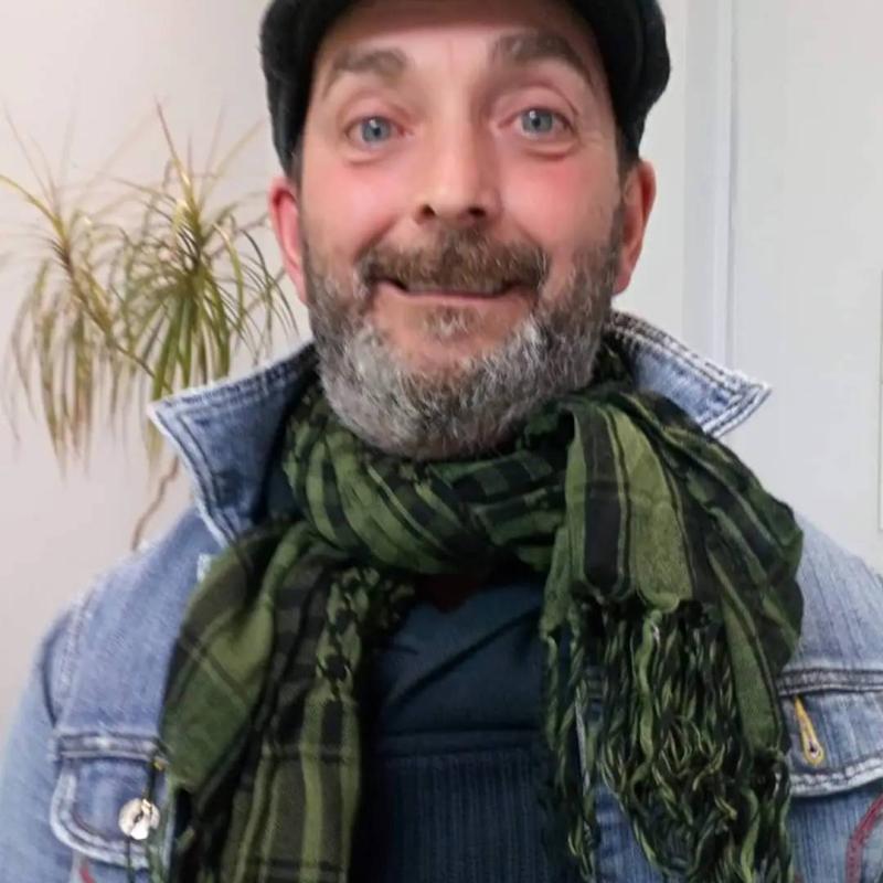 antonio 56 ans Foreste
