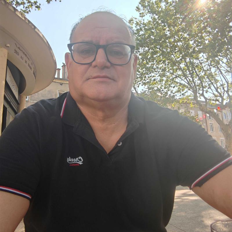 Éric 66 ans Gréoux les Bains