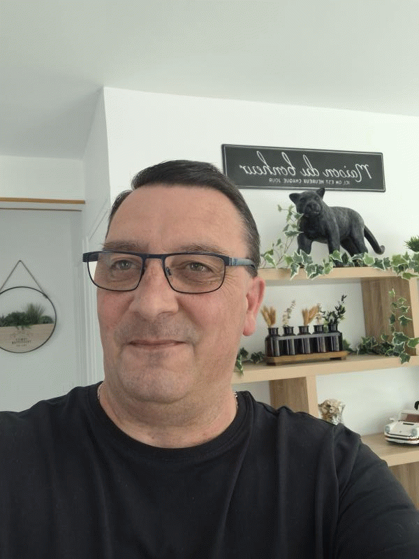 Christophe  47 ans Dun le Palestel