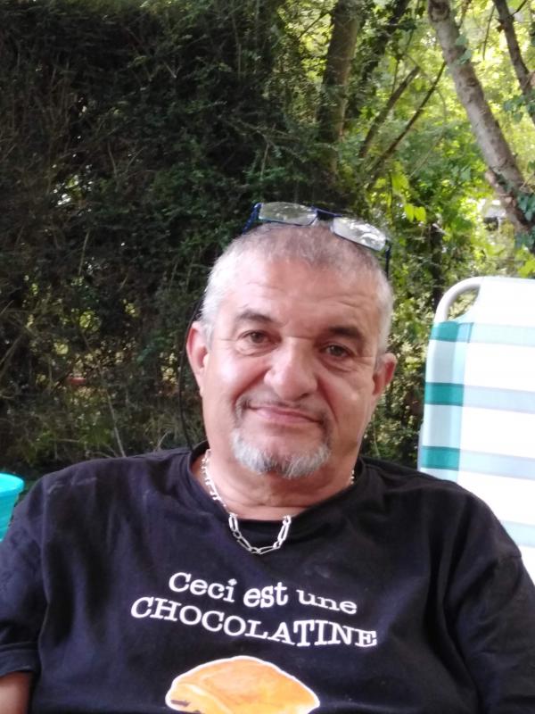 Pintor 67 ans Port d'Envaux