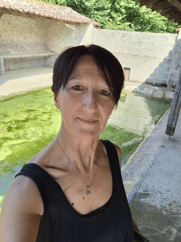 Danycka 52 ans Ardin