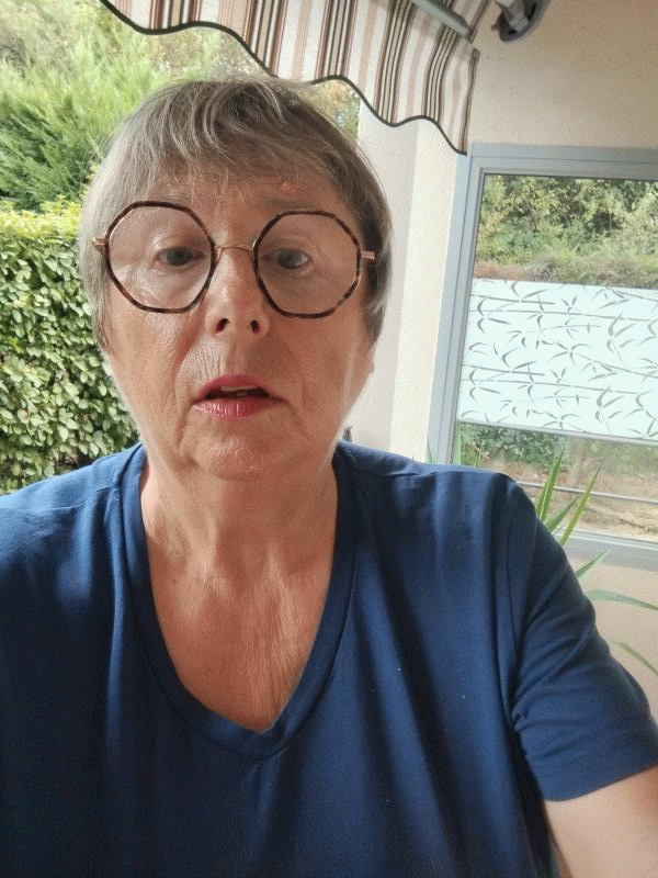Julie 68 ans Grenoble