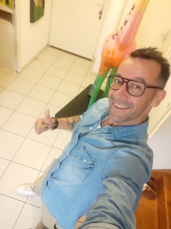 Seb 46 ans Foix
