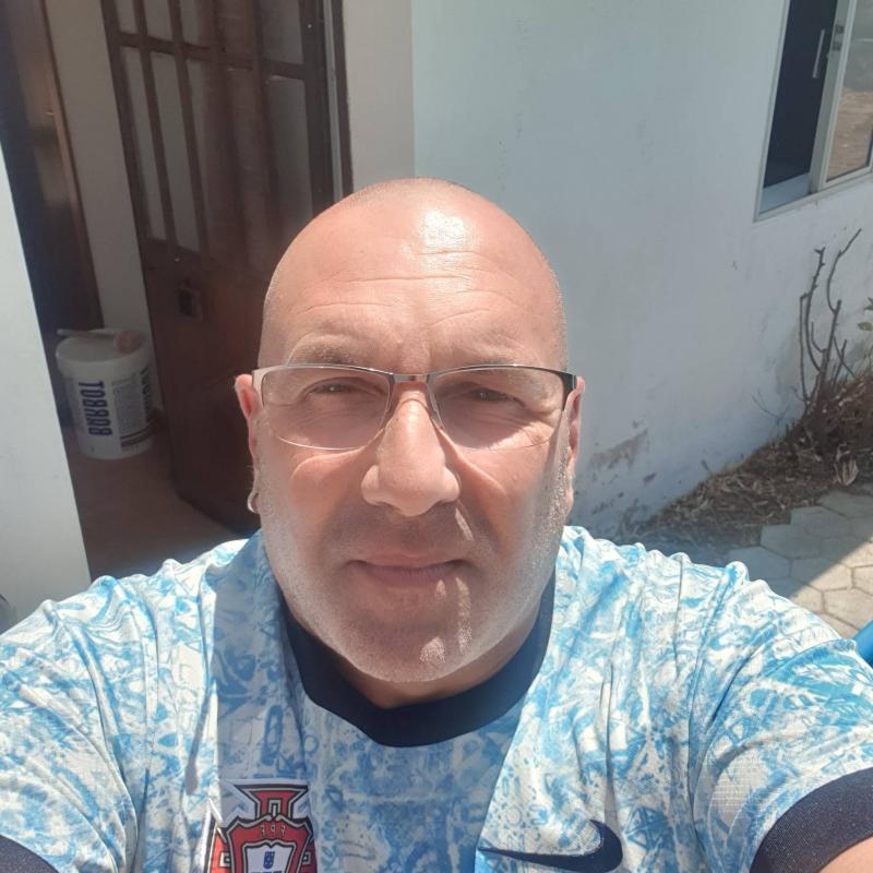 paulo 53 ans Villeneuve de Berg