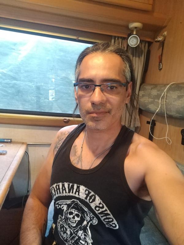 Rick 47 ans Pégomas
