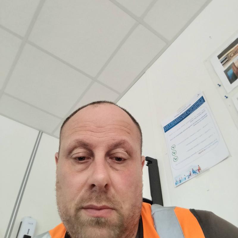 Johnny 45 ans Morbecque