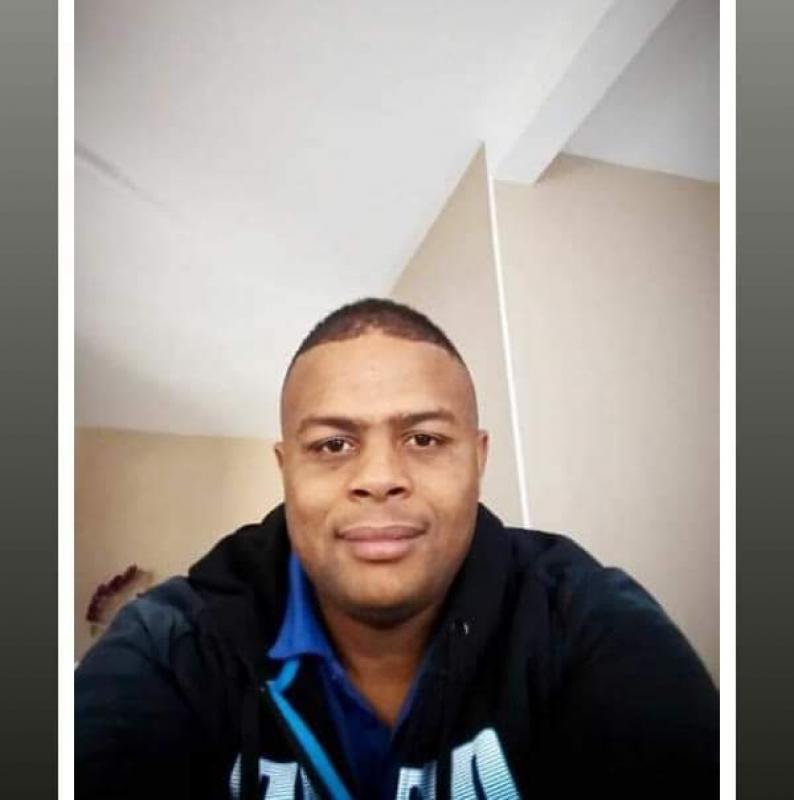jean 48 ans Orléans