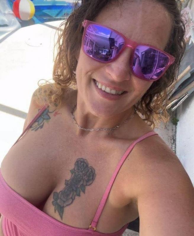 Caroline 29 ans Châlons en Champagne