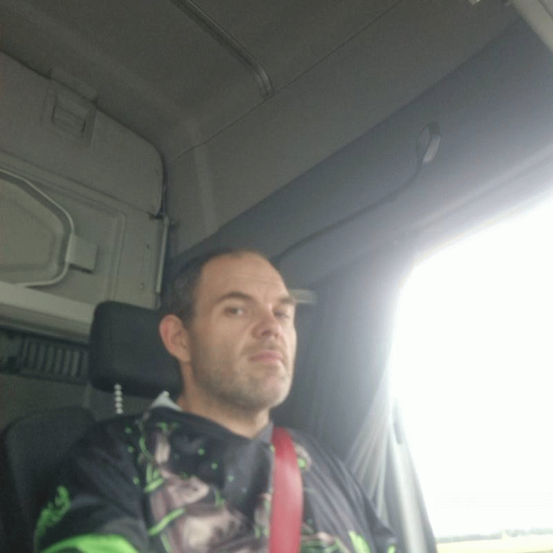 rout4589 36 ans Montereau