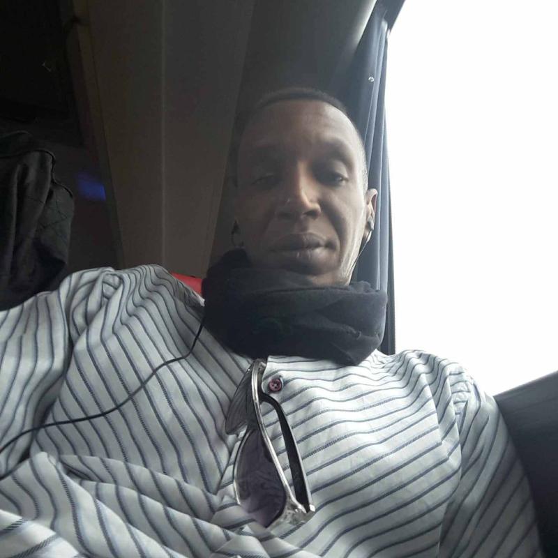 Yanis 48 ans Collégien