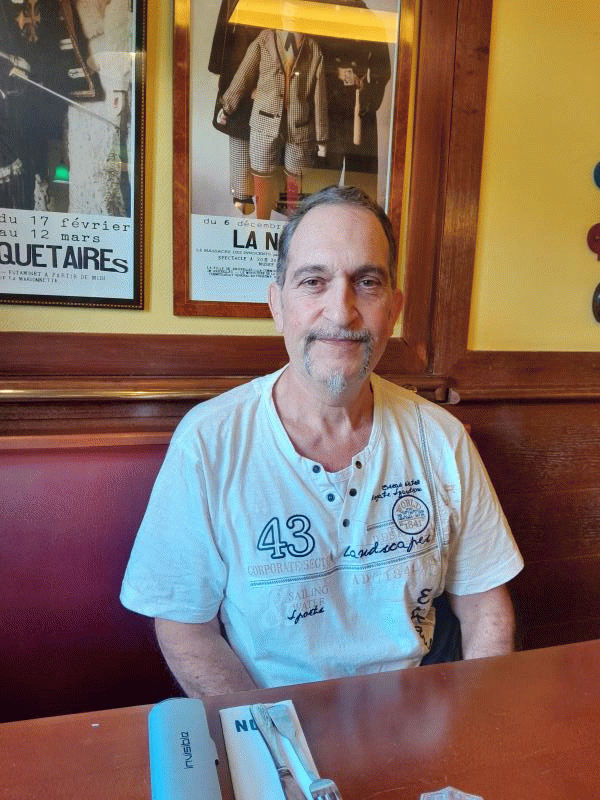 Mitch 63 ans Pessac