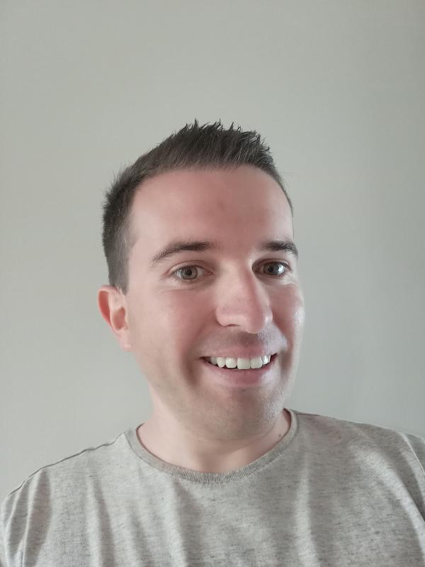 Julien 33 ans Villefranche sur Cher