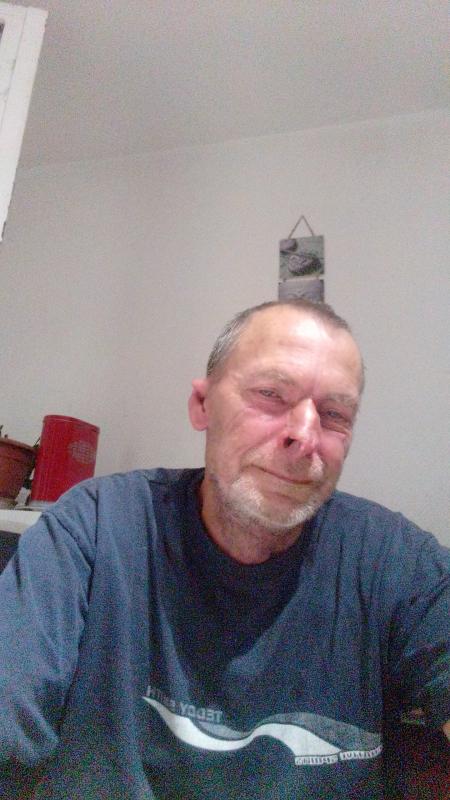 Francois  61 ans Limons
