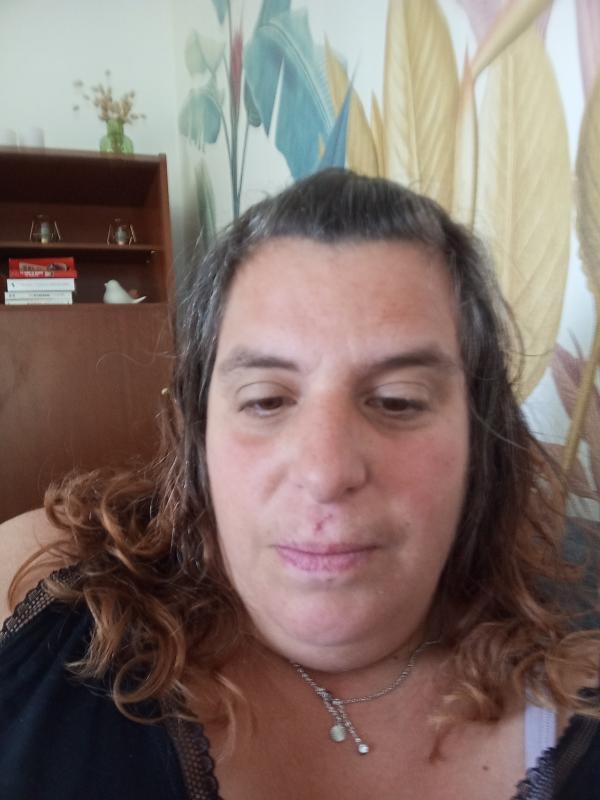 Alexandra 42 ans Carquefou