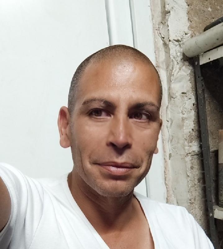 Anthony  48 ans Beaune