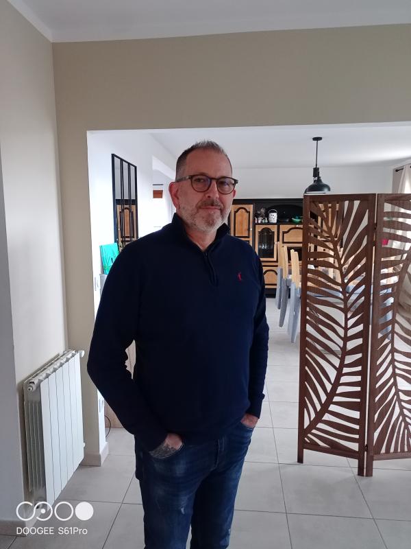 Eric  58 ans Valence