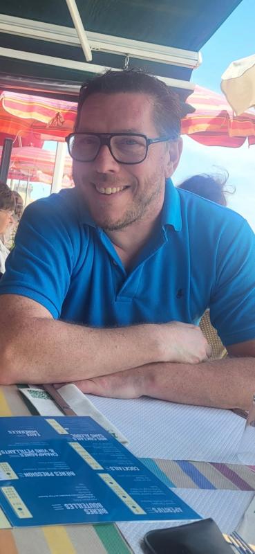 Anthony  47 ans Labatut