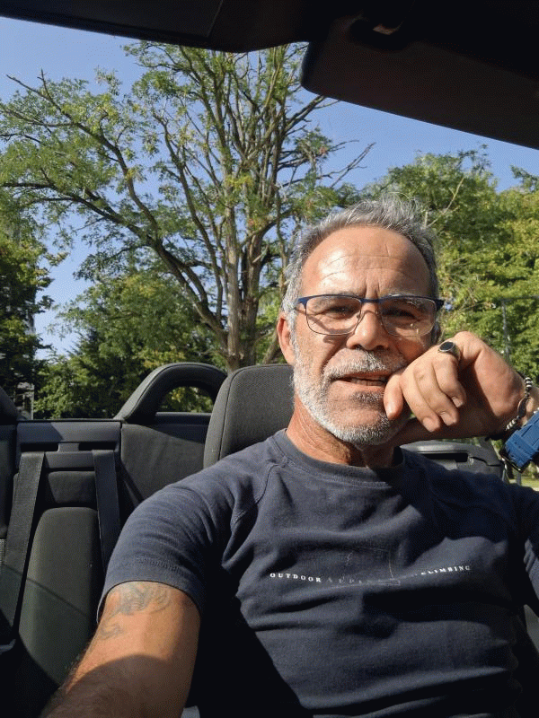 Agostinho 58 ans Lucé