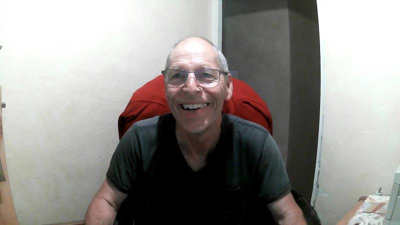 Hervé  62 ans Saint Victor de Malcap