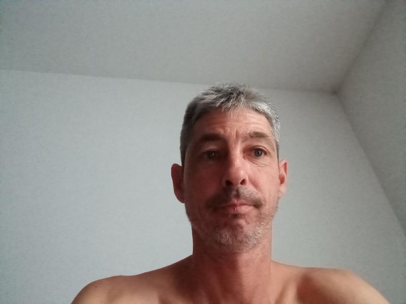 Osiris  46 ans Martigues