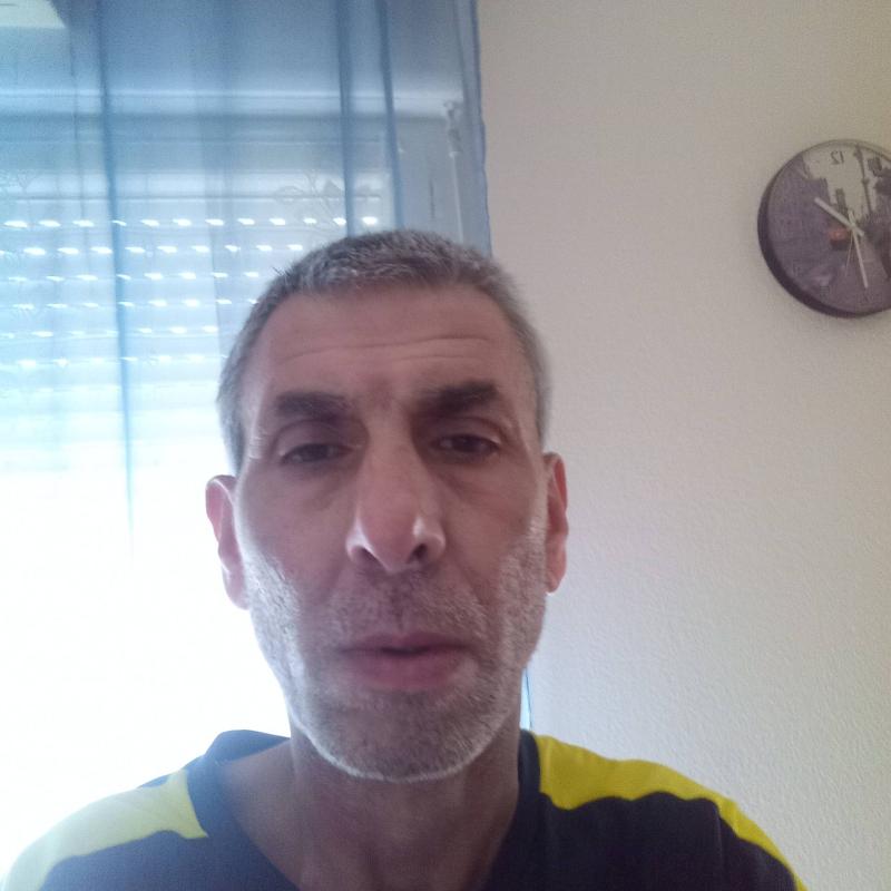 Pierre 53 ans Aureilhan