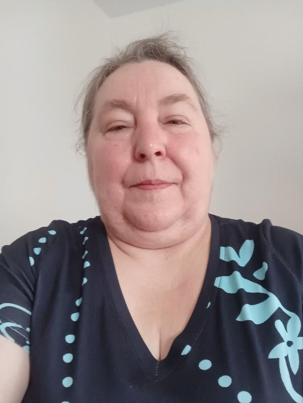 Câline  57 ans Reims