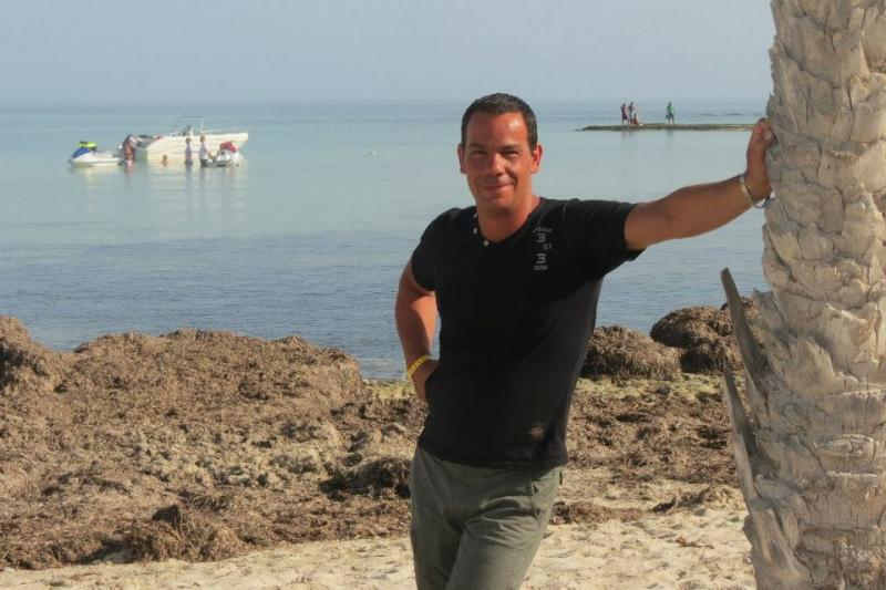 Francis 53 ans Ronchin