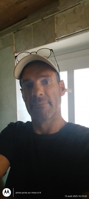 jonathan 45 ans La Roche sur Yon