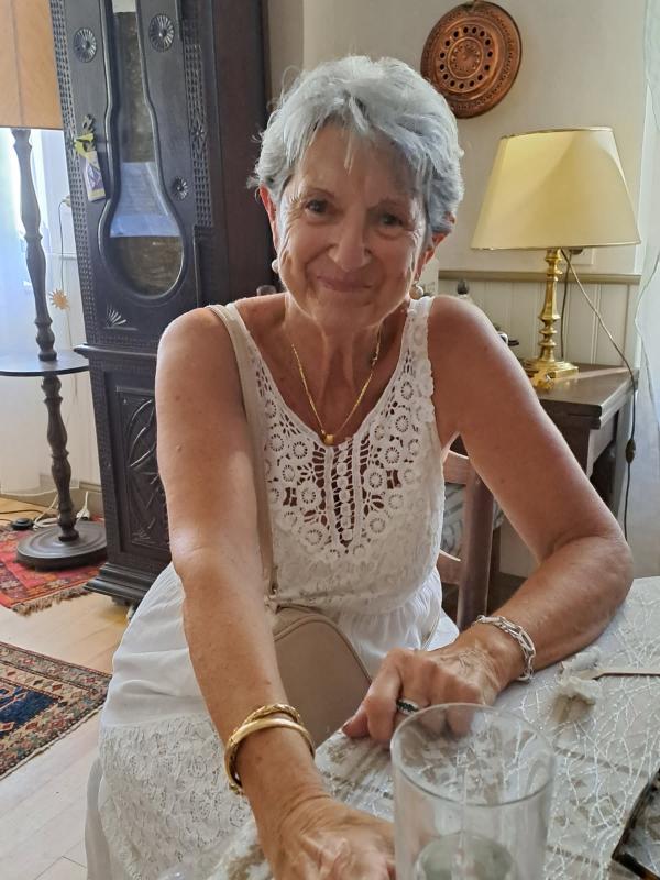 Marie claude  73 ans Pau