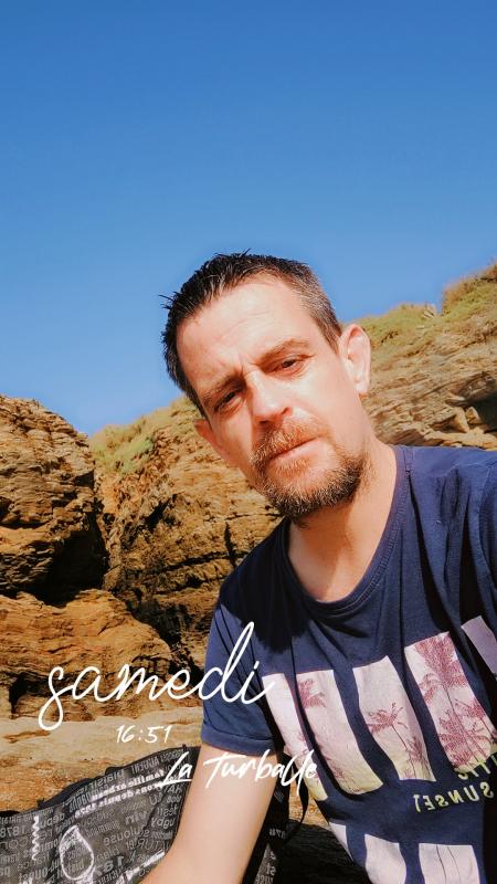 Jason 38 ans Saint Nazaire
