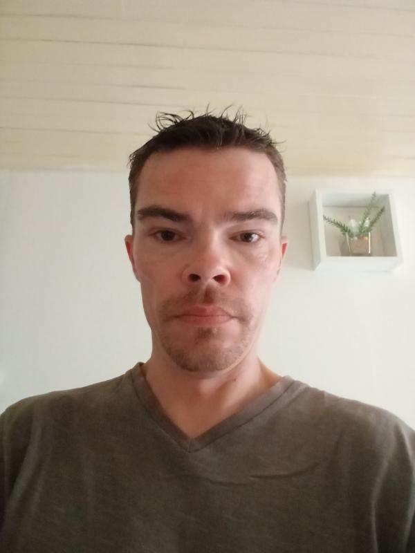 Mickael  38 ans Aincreville
