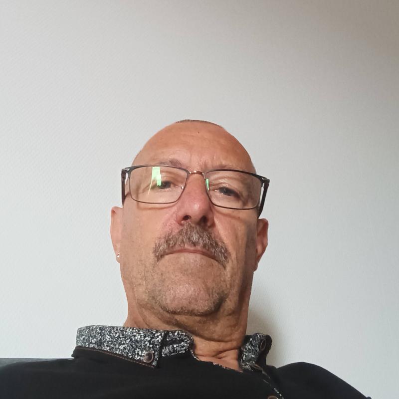 Pascal 67 ans Amiens