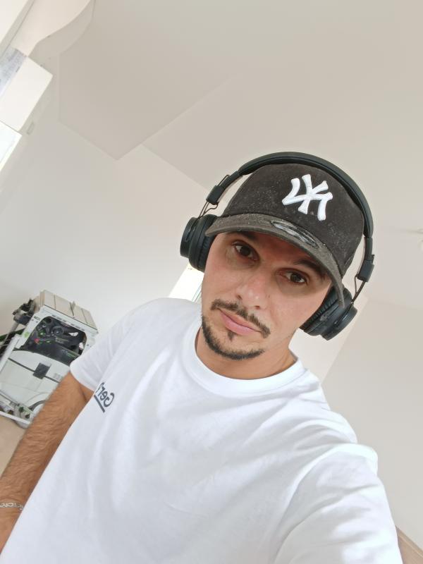 Nico 34 ans Pau