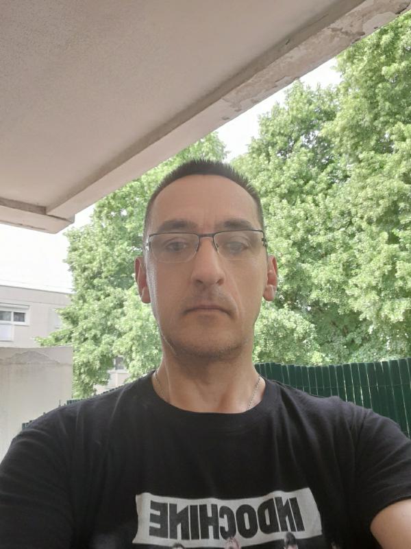 georges 57 ans Évry