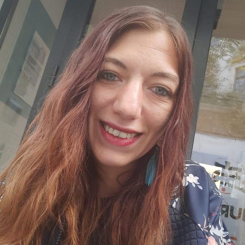 Emilienne 30 ans Saint Laurent de la Prée